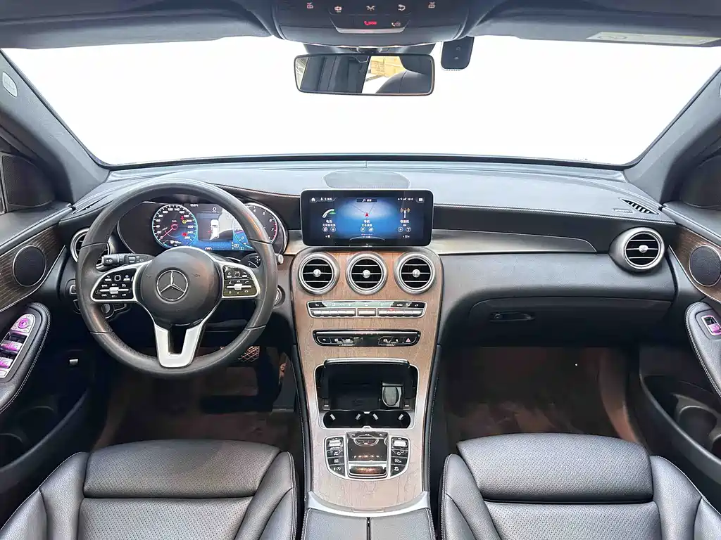 Mercedes-Benz GLC — миниатюра 8