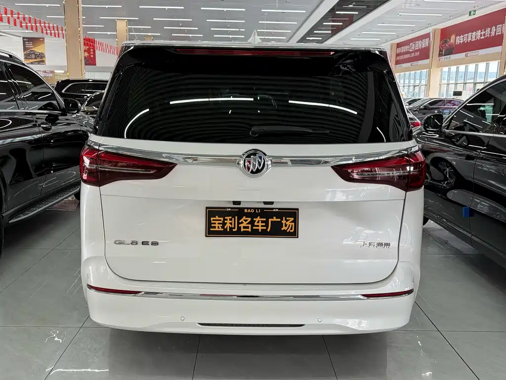 Buick GL8 2023 ES Premium