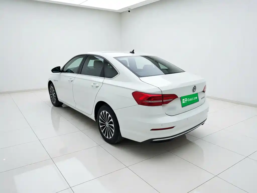 Volkswagen Lavida Pure Electric — миниатюра 4