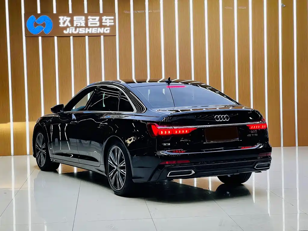 Audi A6L — миниатюра 6