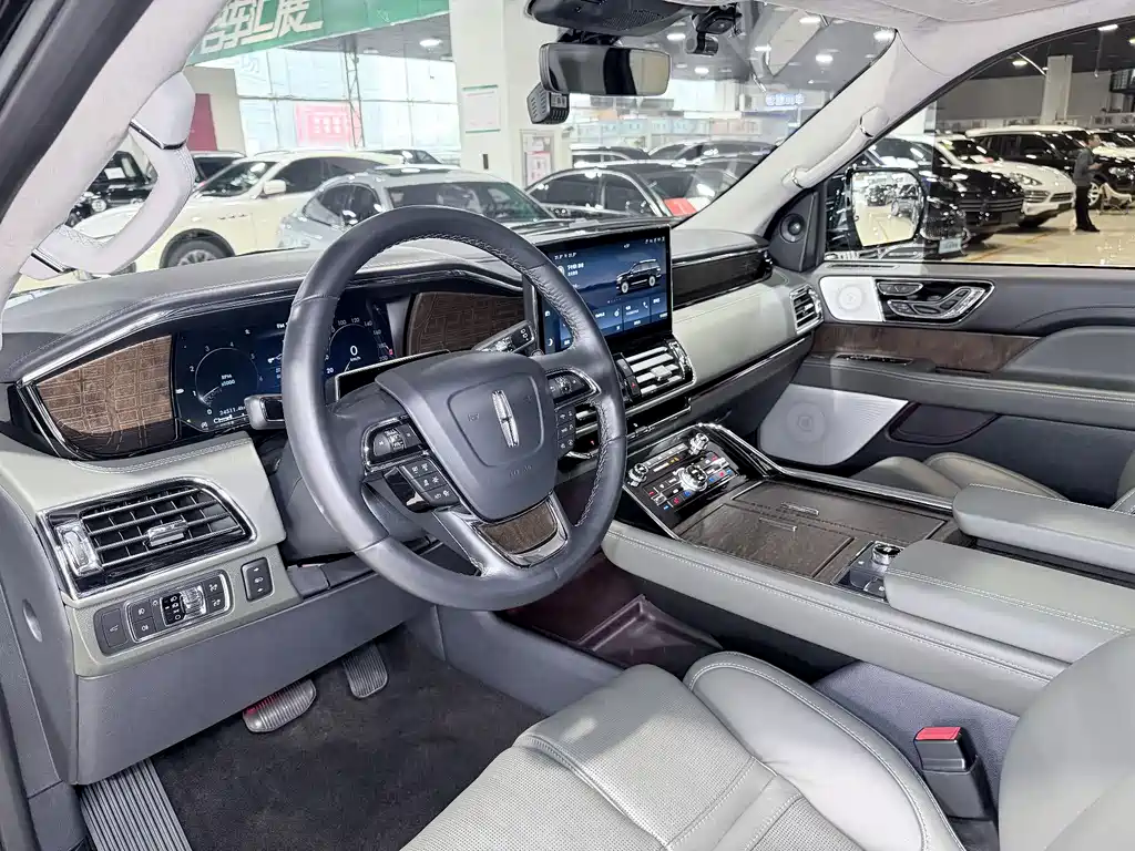 Lincoln Navigator 2022 3.5T