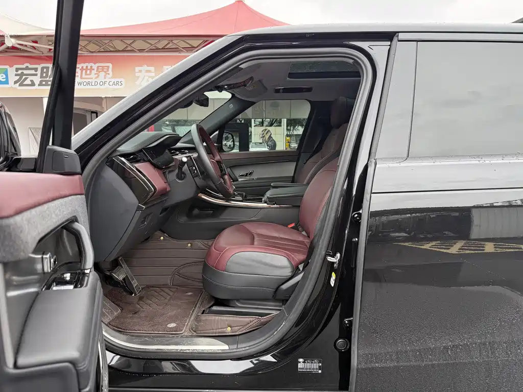 Land Rover Sport — миниатюра 6