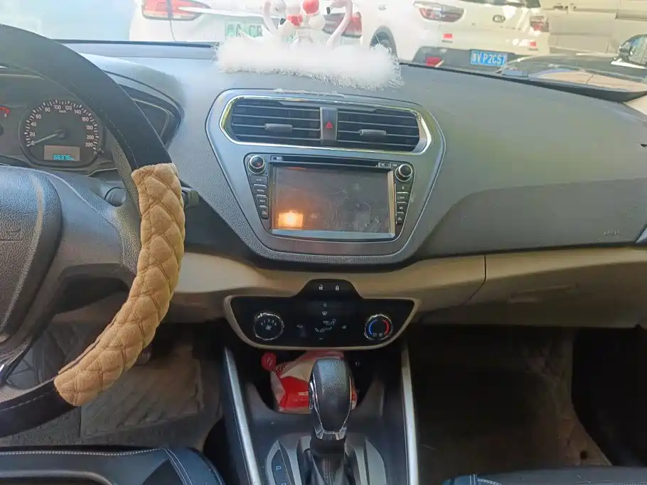 Ford Escort — миниатюра 13