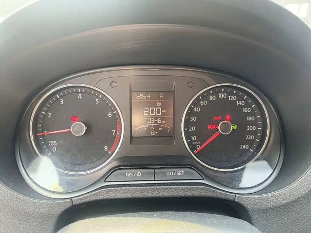 Volkswagen Polo — миниатюра 12