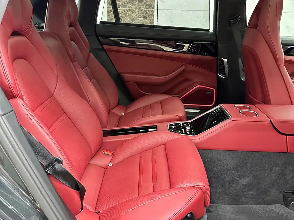 Porsche Panamera — миниатюра 11