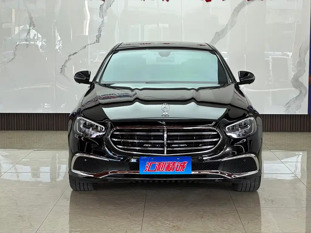 Mercedes-Benz E-Class — миниатюра 2