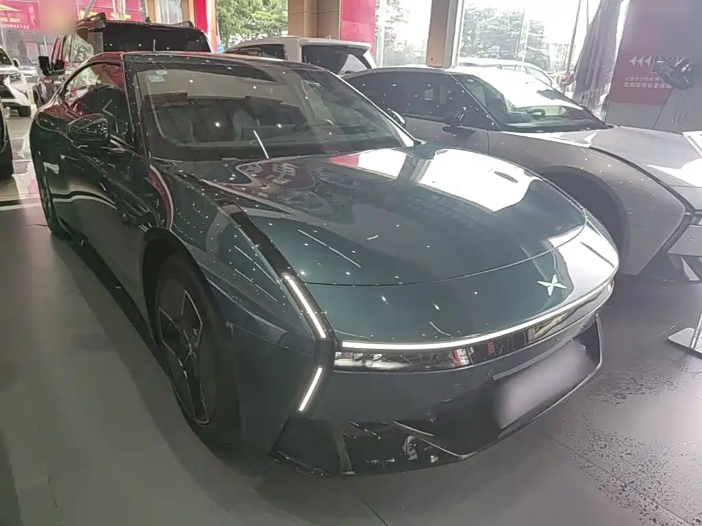 XPeng P7 — миниатюра 4