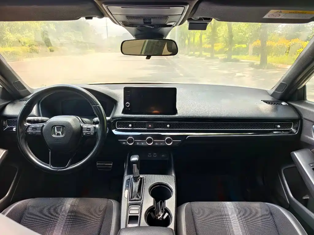 Honda Civic — миниатюра 5