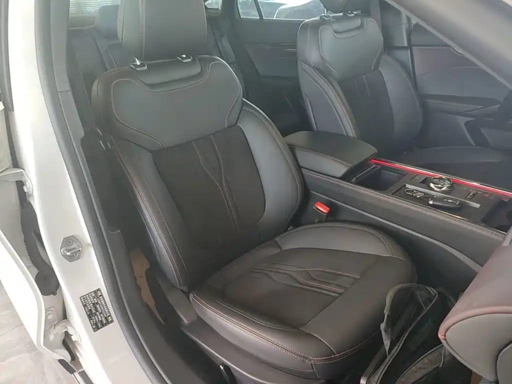 Ford Mondeo — миниатюра 25