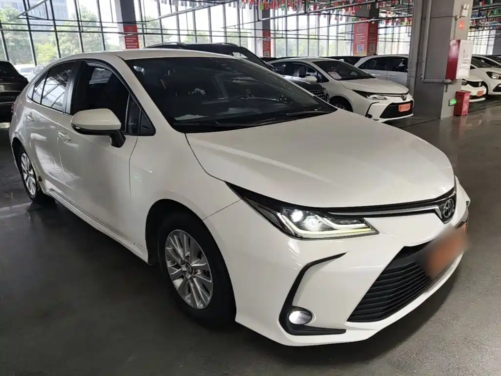 Toyota Corolla — миниатюра 4