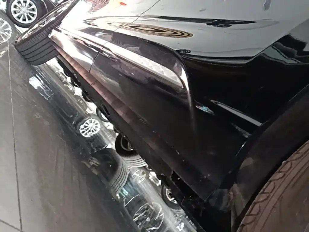 Hongqi Hongqi HS3 PHEV — миниатюра 22