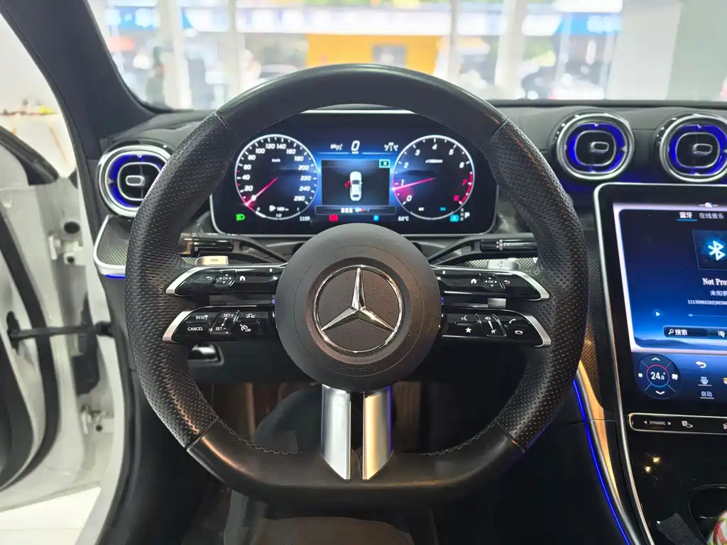 Mercedes-Benz C-Class — миниатюра 9