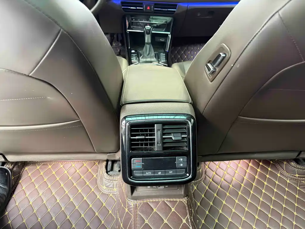 Volkswagen Passat — миниатюра 33