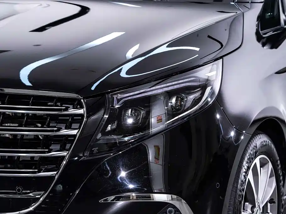 Mercedes-Benz V-Class — миниатюра 10