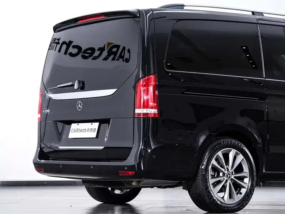 Mercedes-Benz V-Class — миниатюра 9