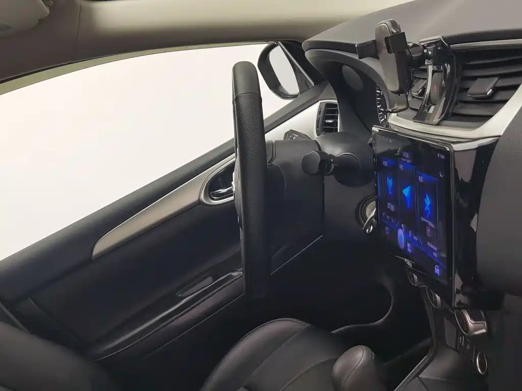 Nissan Sylphy — миниатюра 22