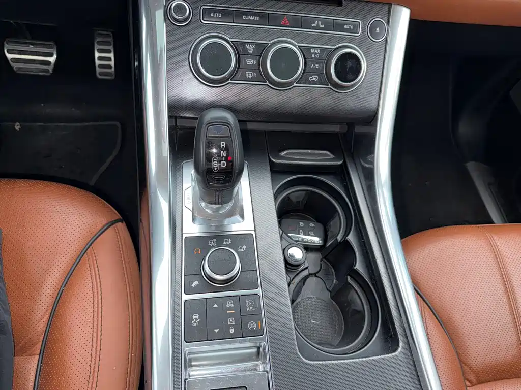 Land Rover Range Rover Sport 2014 3.0 SC V6 HSE DYNAMIC
