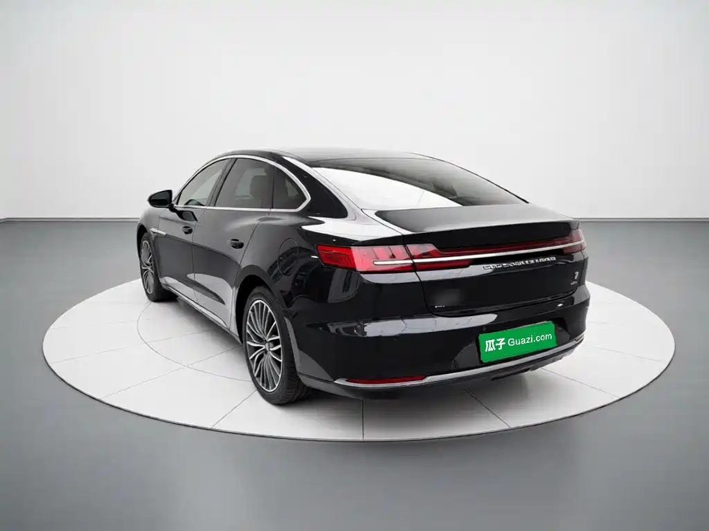 BYD Han — миниатюра 4