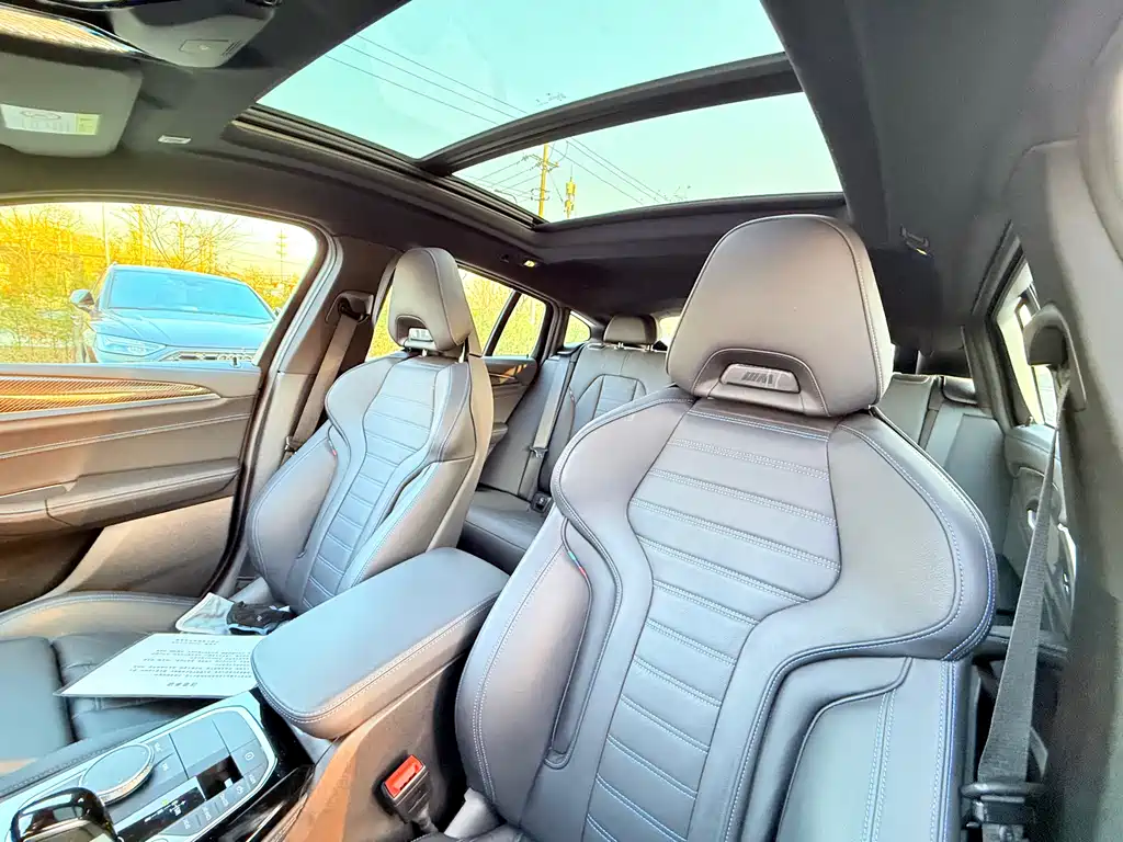 BMW X4 M40i 2022 M40i