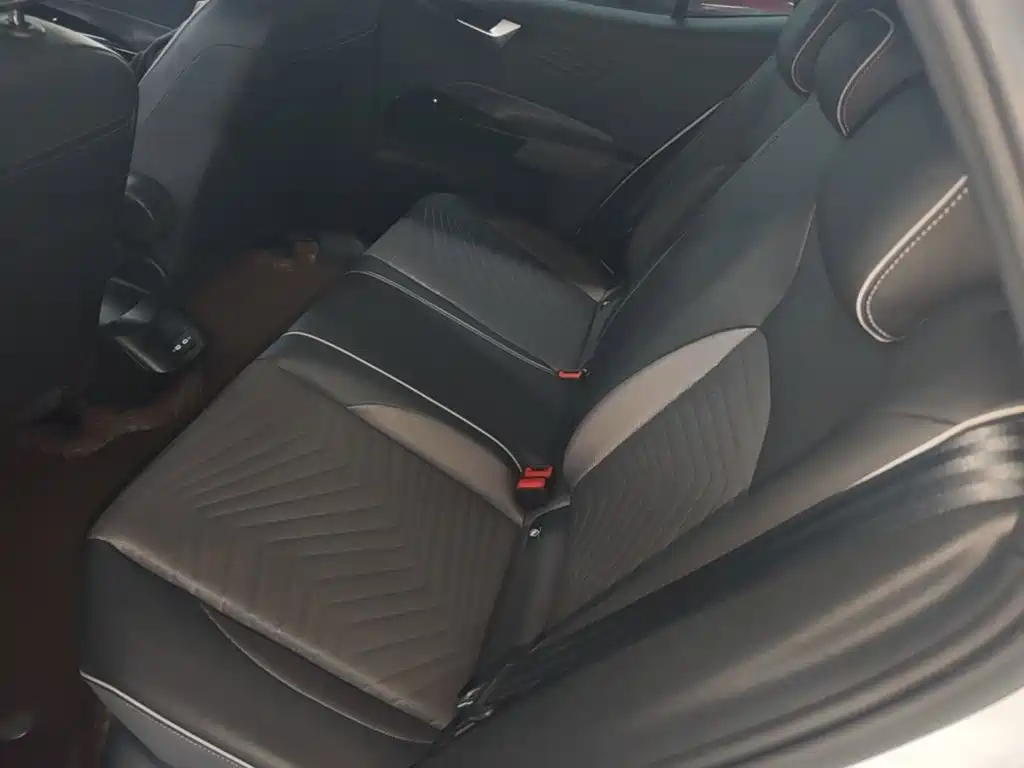 Volkswagen ID.3 — миниатюра 17