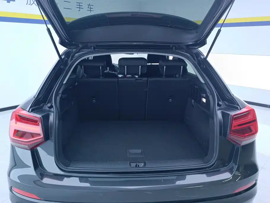 Audi Q2L — миниатюра 4