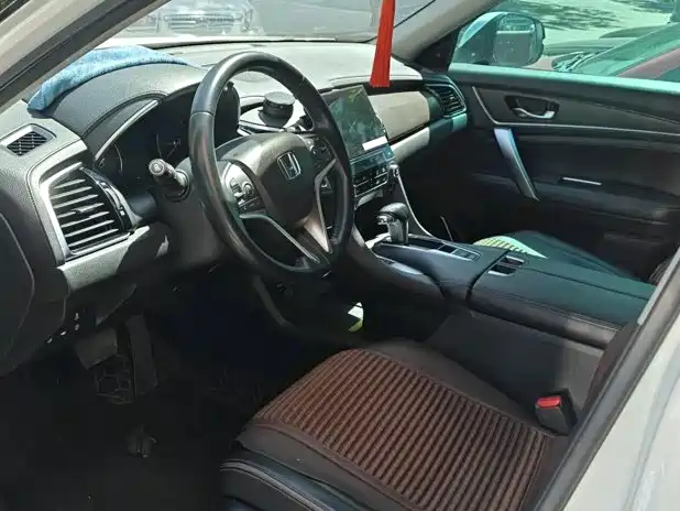 Honda Avancier — миниатюра 4