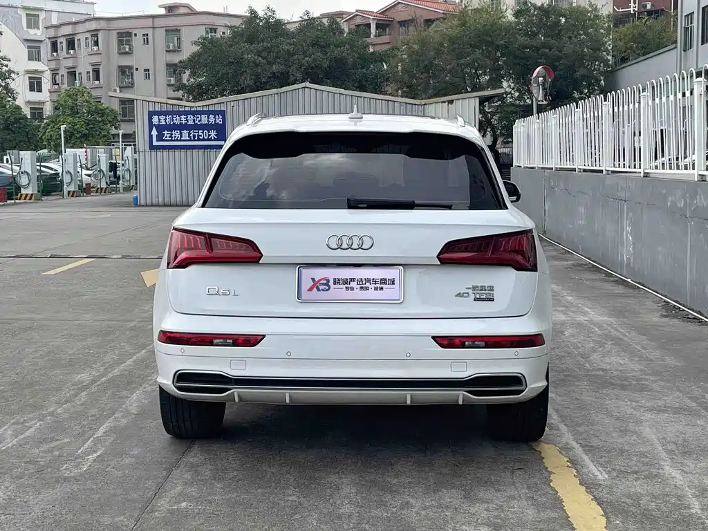 Audi Q5L — миниатюра 4