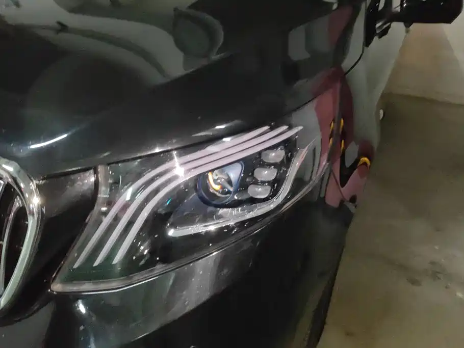 Mercedes-Benz Vito — миниатюра 5
