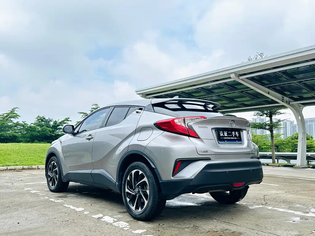 Toyota IZOA — миниатюра 7