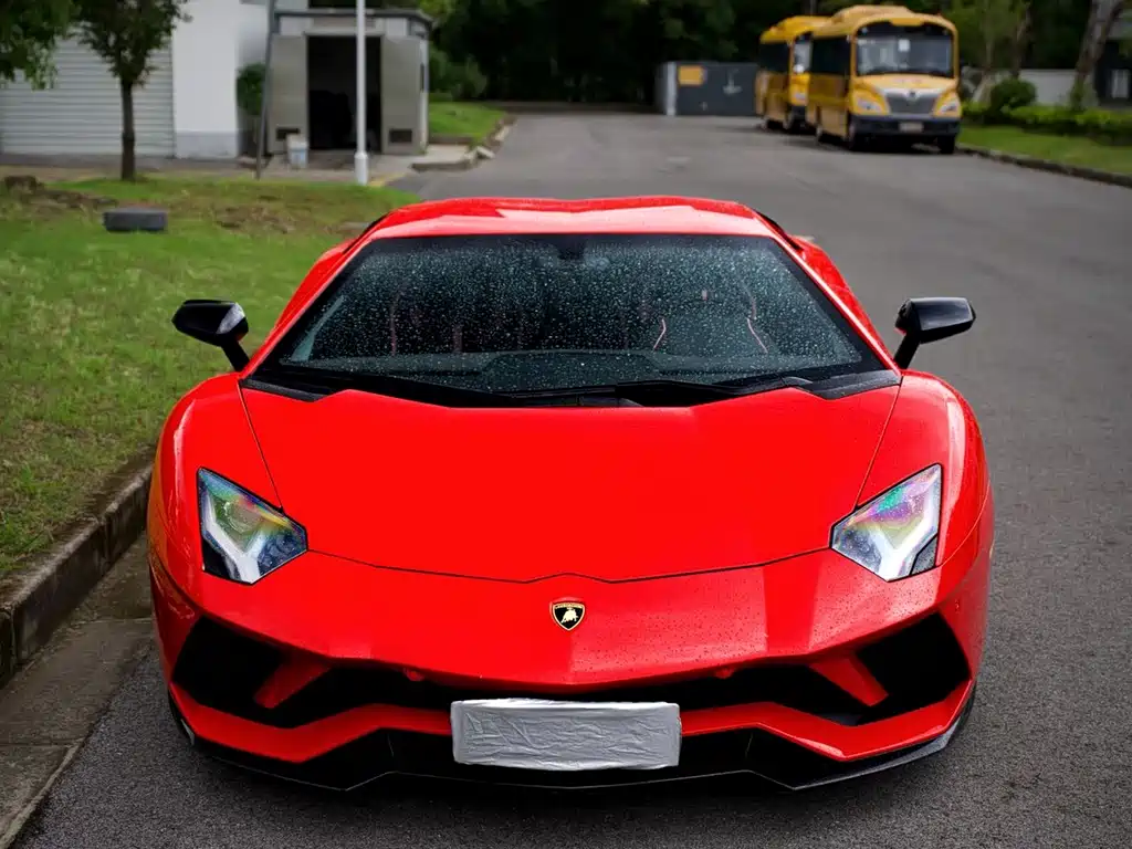 Lamborghini Aventador — миниатюра 5