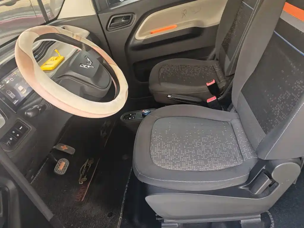 Wuling MINIEV — миниатюра 15