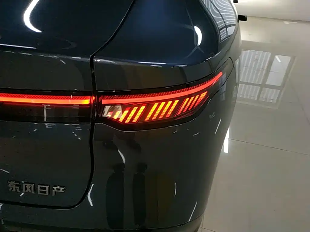 Nissan N7 — миниатюра 8
