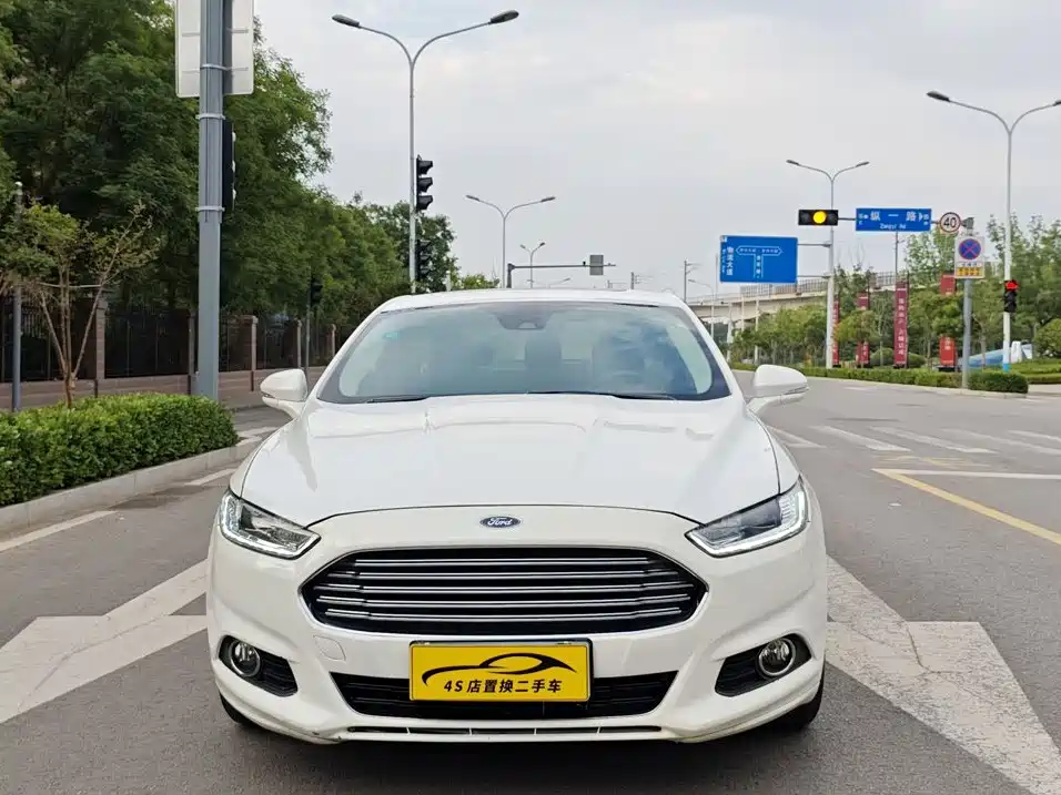 Ford Mondeo — миниатюра 14