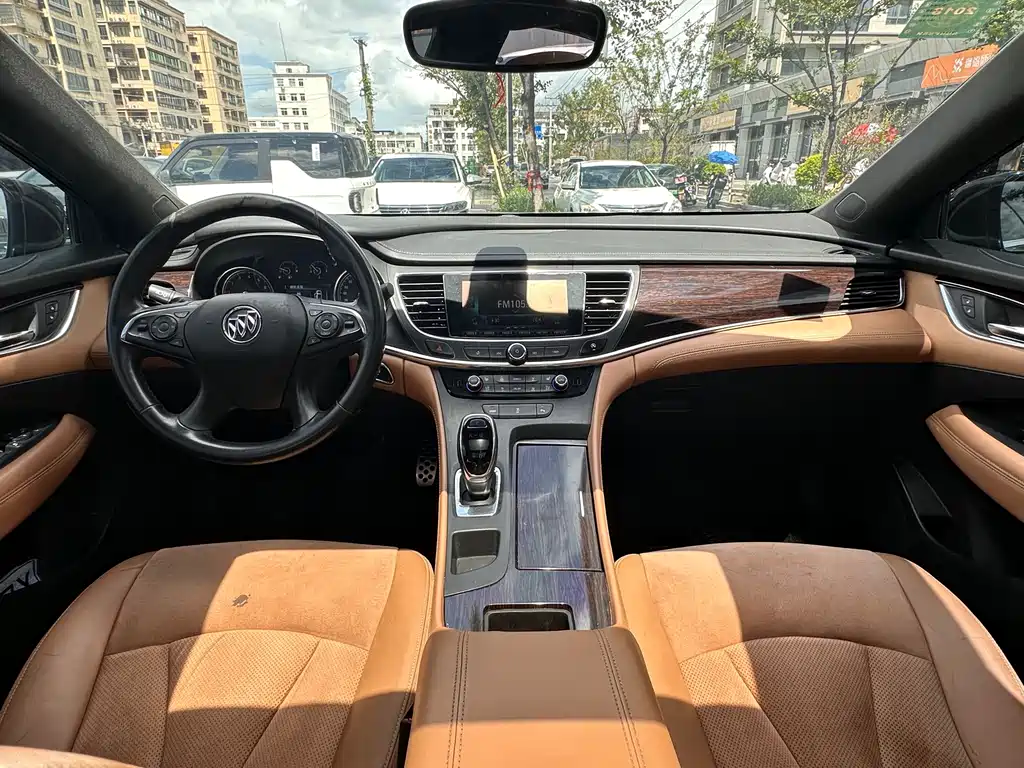 Buick LaCrosse — миниатюра 12