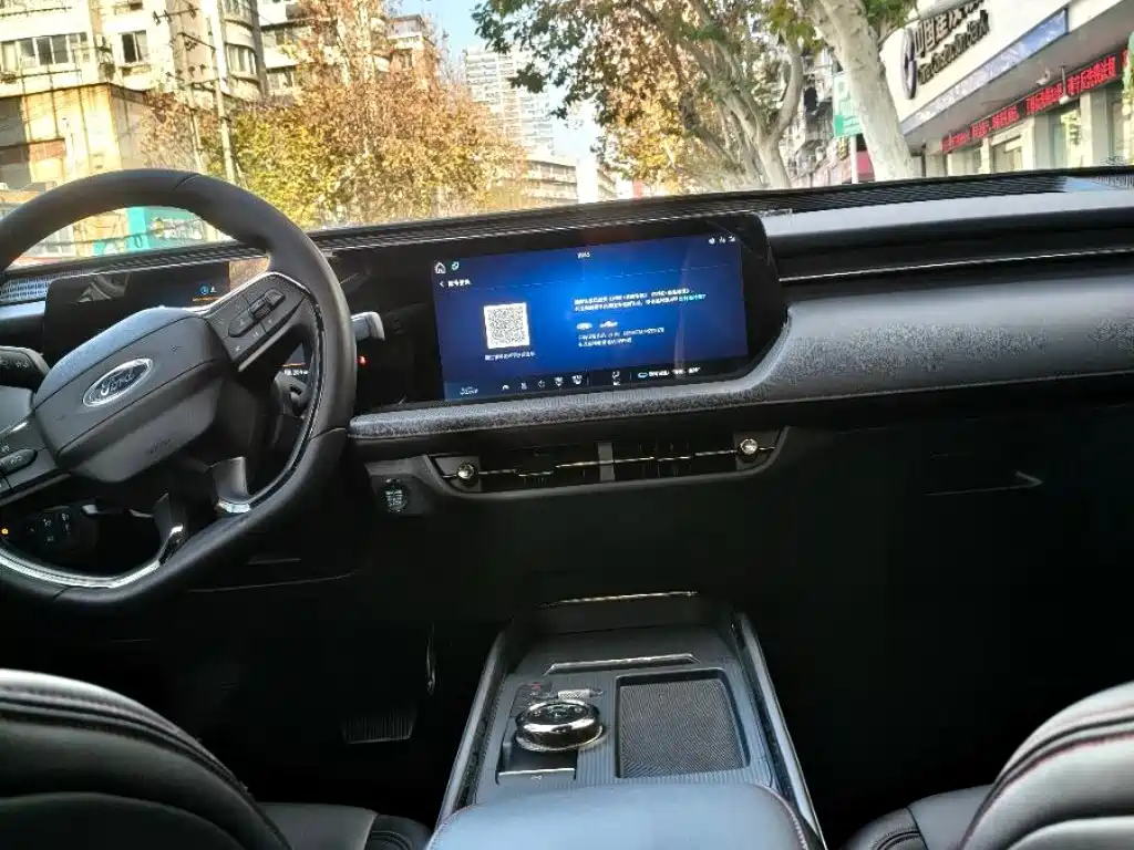 Ford Mondeo — миниатюра 6