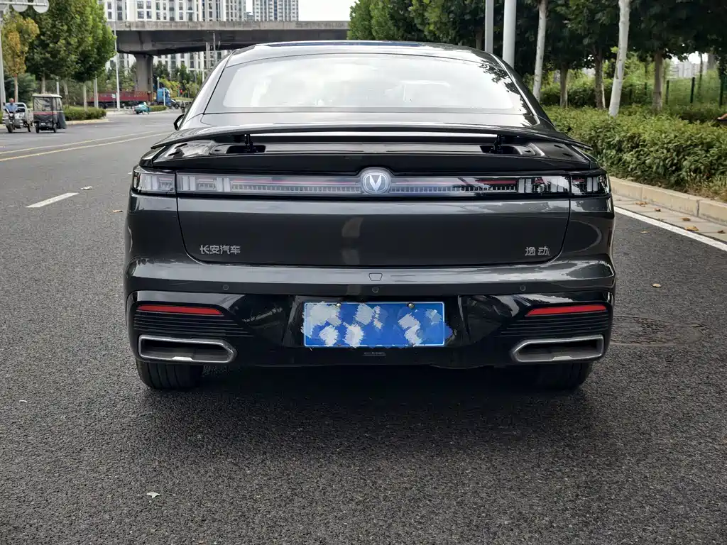 Changan Eado — миниатюра 9