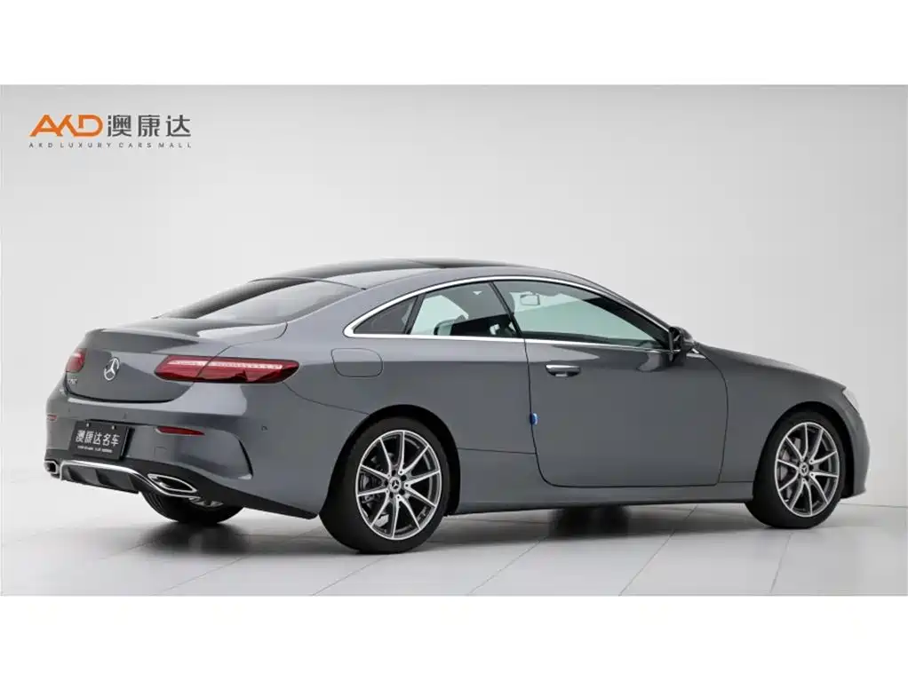 Mercedes-Benz E-Class (Import) — миниатюра 3