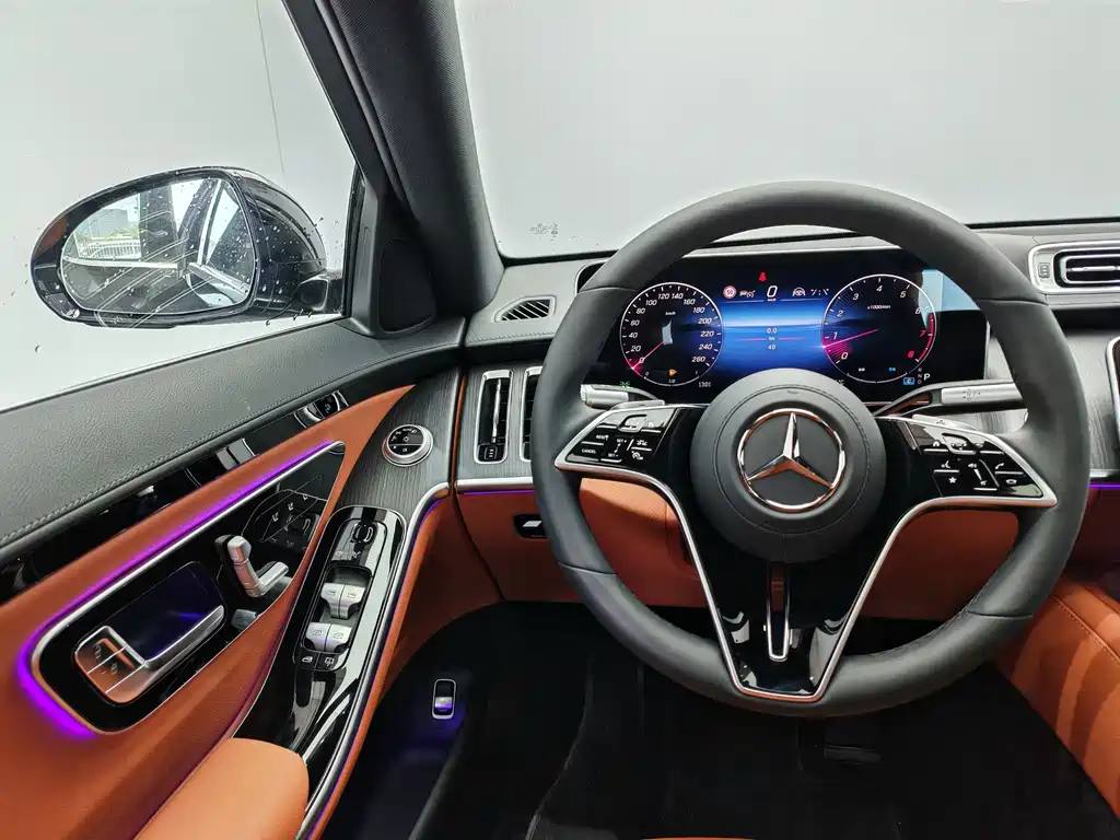 Mercedes-Benz S-Class — миниатюра 9