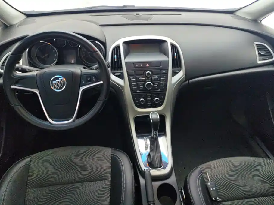 Buick Excelle — миниатюра 12