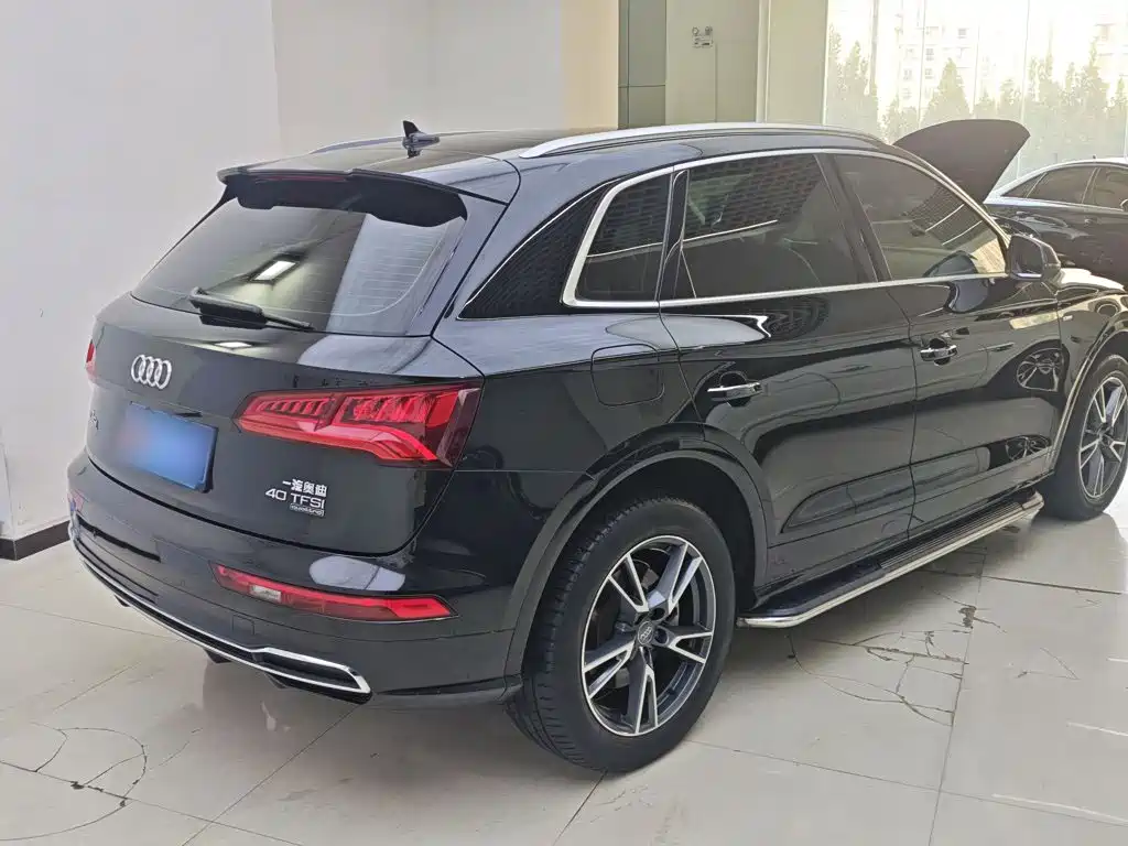 Audi Q5L — миниатюра 6