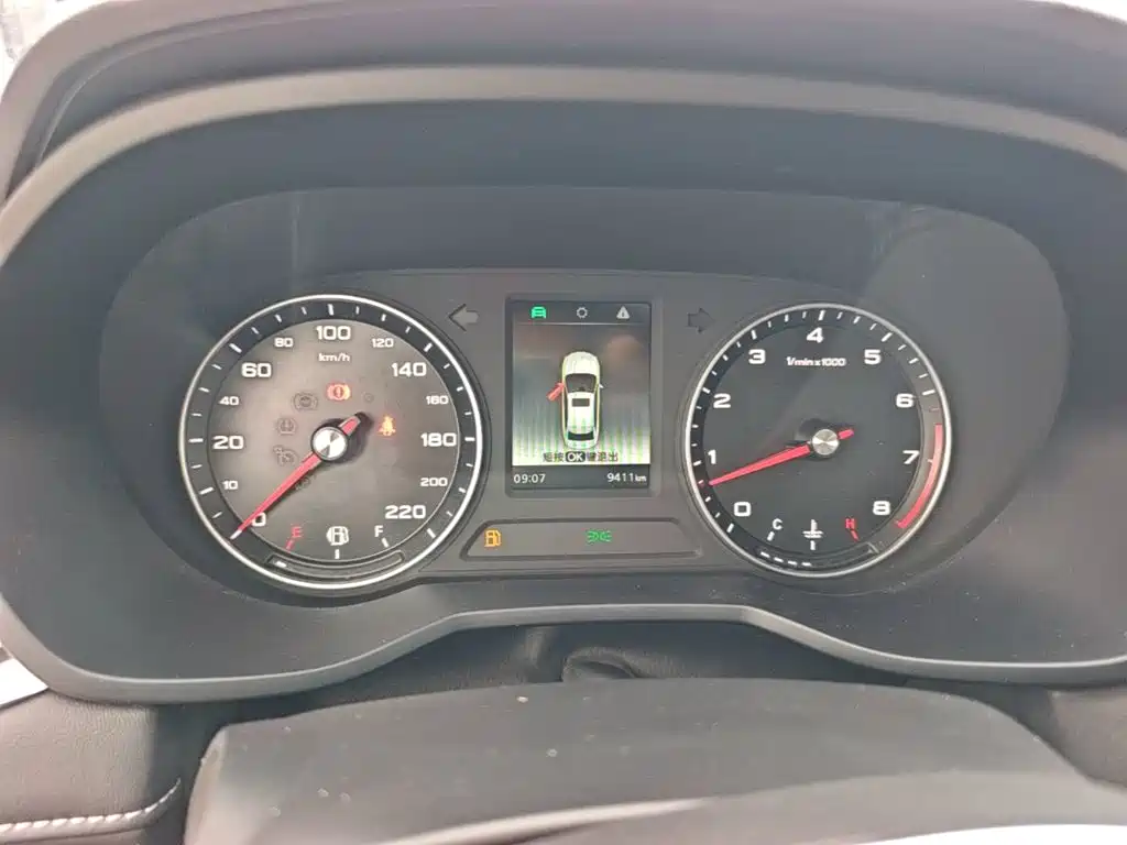Roewe i5 — миниатюра 12