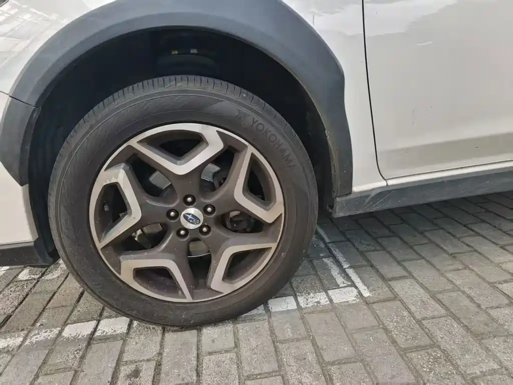 Subaru XV — миниатюра 7