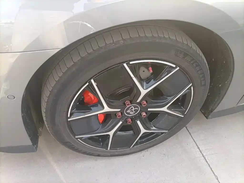 BYD Han — миниатюра 23