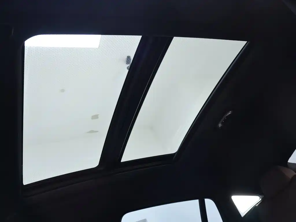 BMW X6 — миниатюра 19