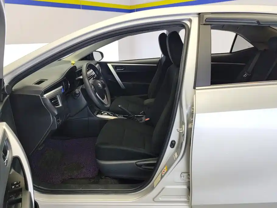 Toyota Corolla — миниатюра 9