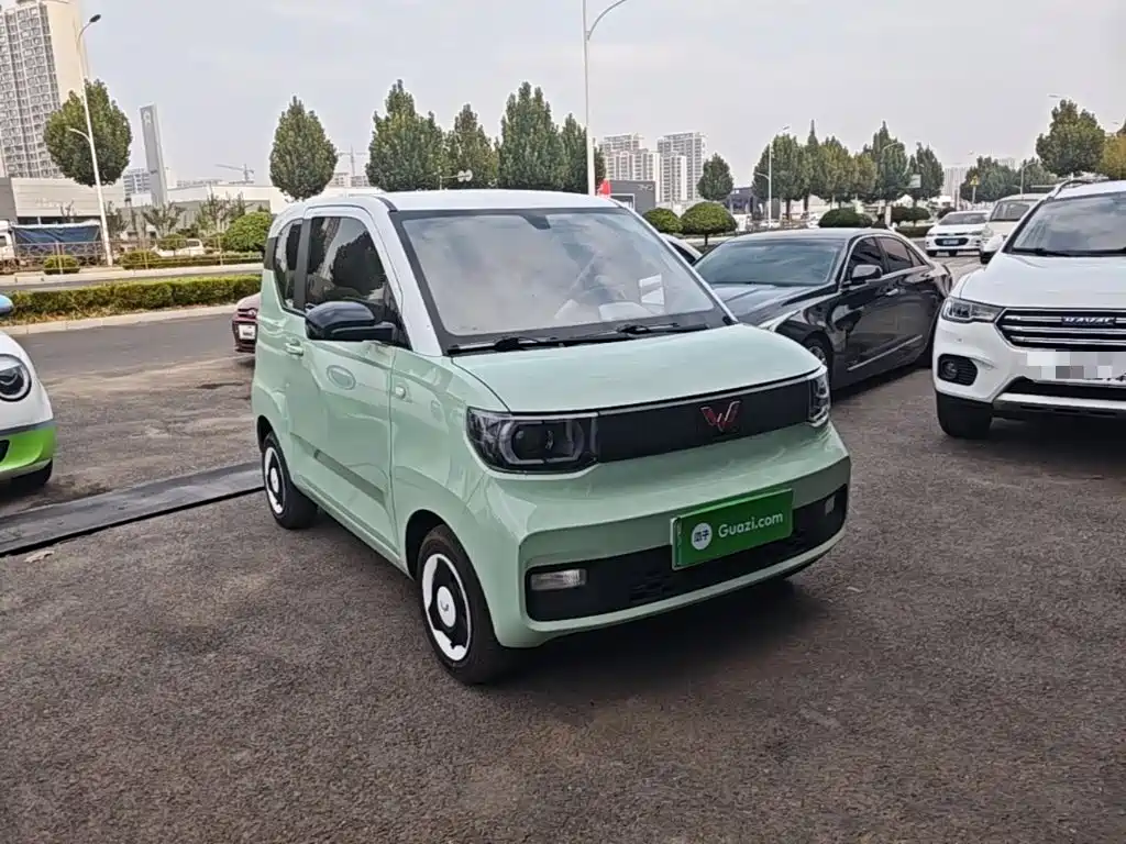 Wuling MINIEV — миниатюра 4