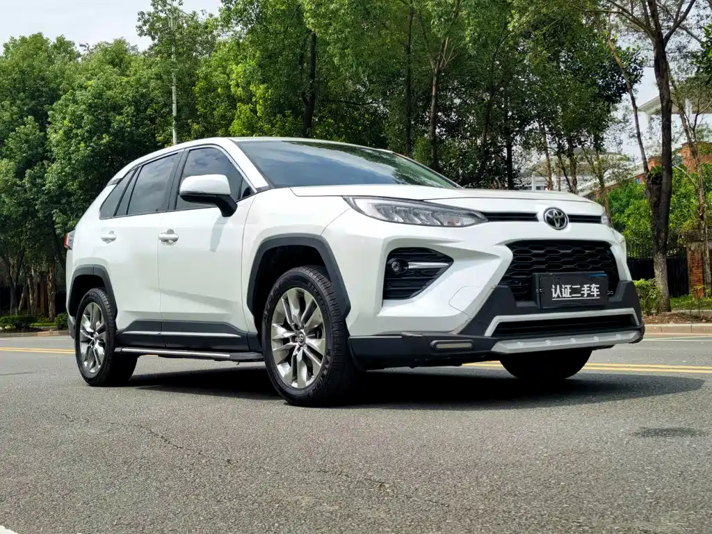 Toyota Wildlander — миниатюра 3