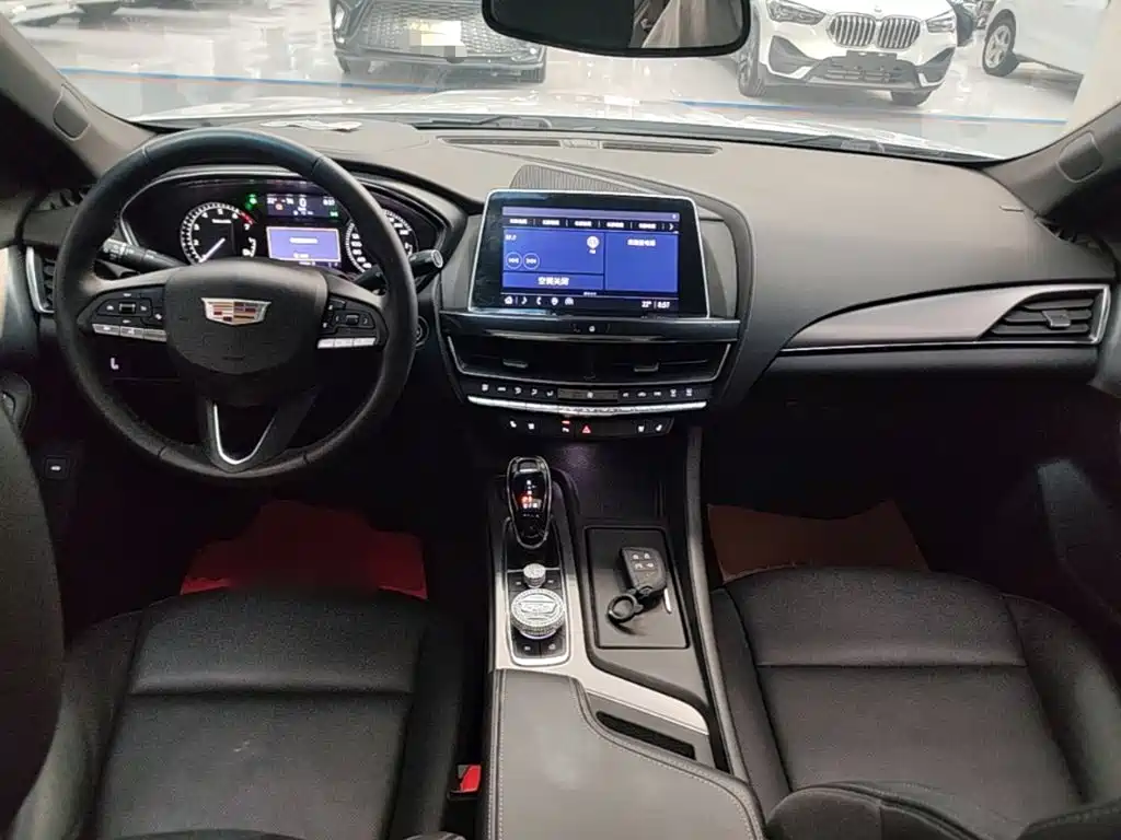Cadillac CT5 — миниатюра 10
