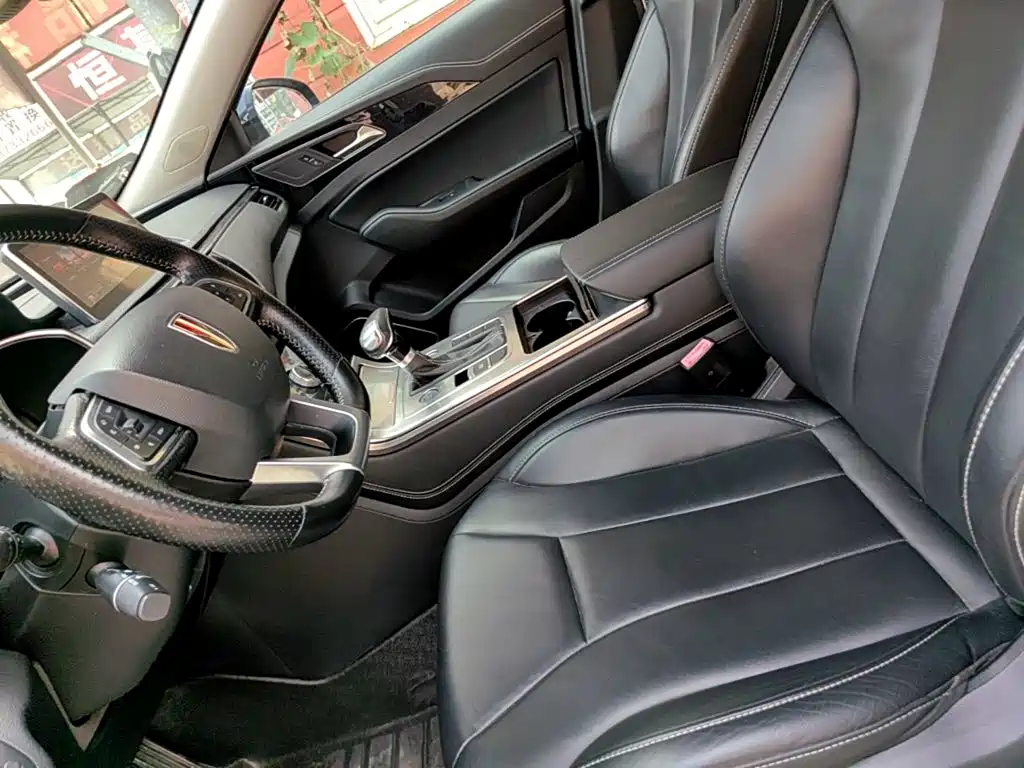 Hongqi Hongqi H5 — миниатюра 15