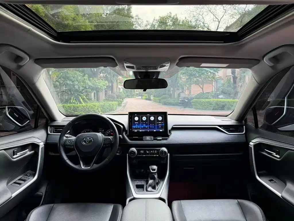 Toyota Wildlander — миниатюра 5